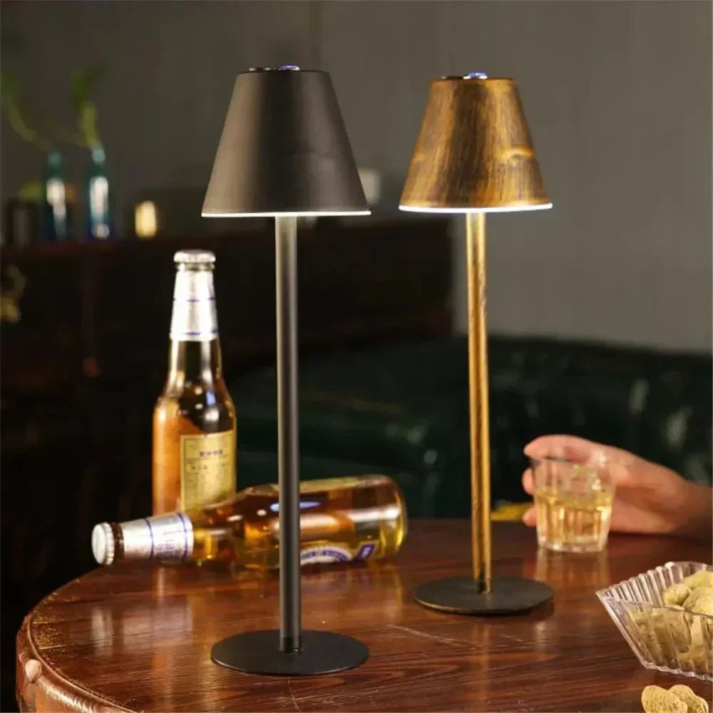 Luminária de Mesa Recarregável - Aconchega